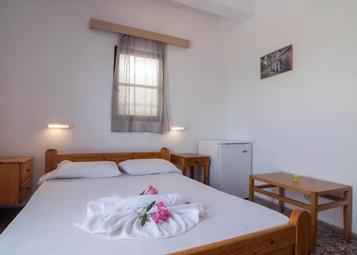 Minoa Sea Rooms