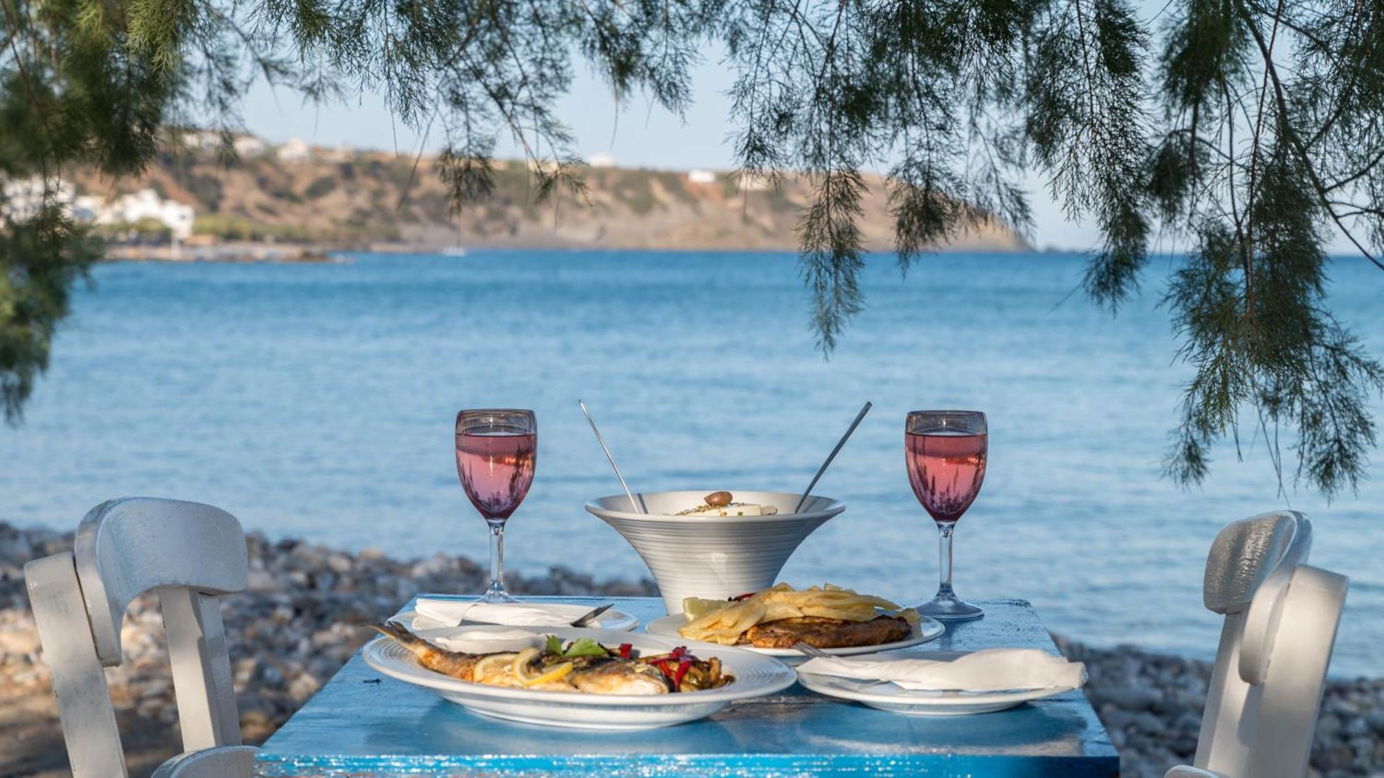 Minoa Sea Apartment *