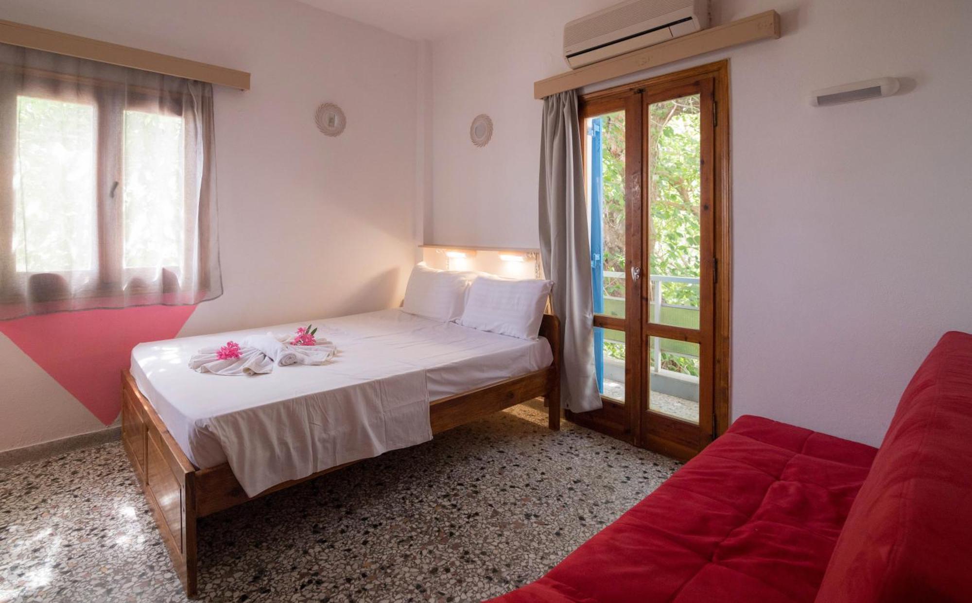 Minoa Sea Apartment Tsoutsouros (Crete)